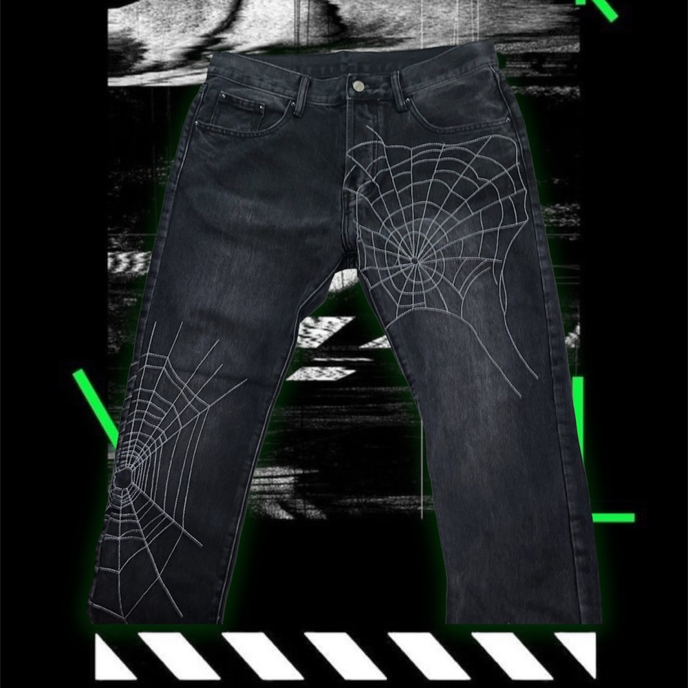 MNML D113 SPIDER STRAIGHT DENIM JEANS (BLACK)